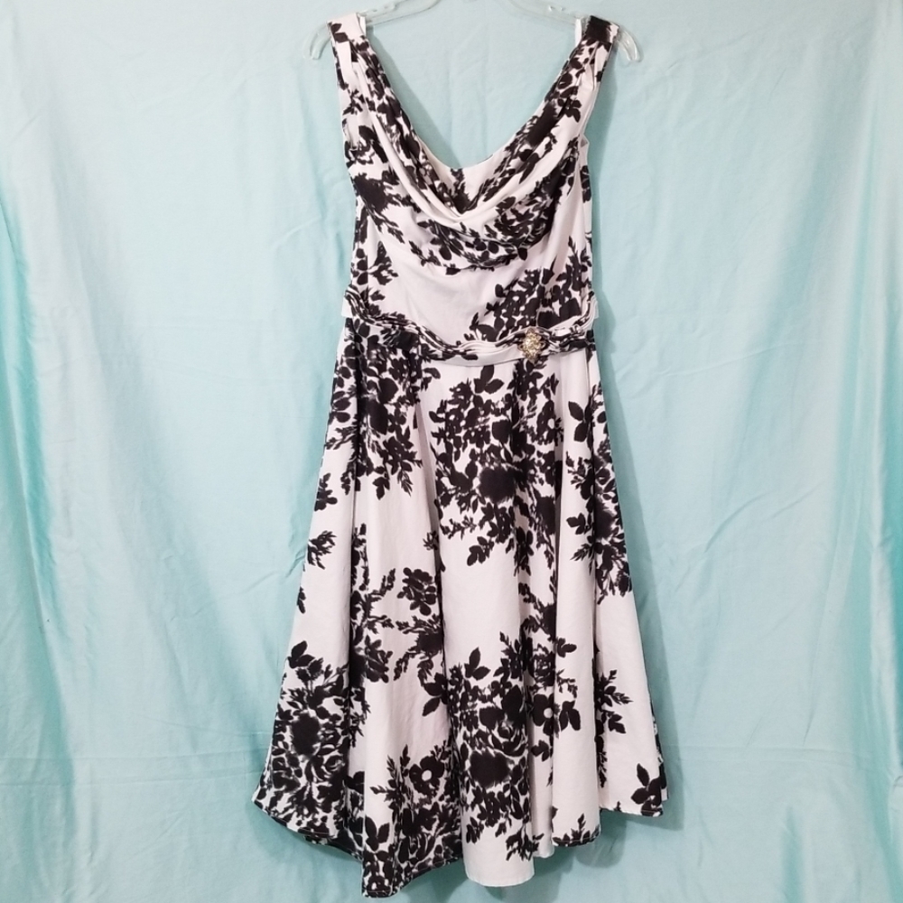 Unique Vintage Dress